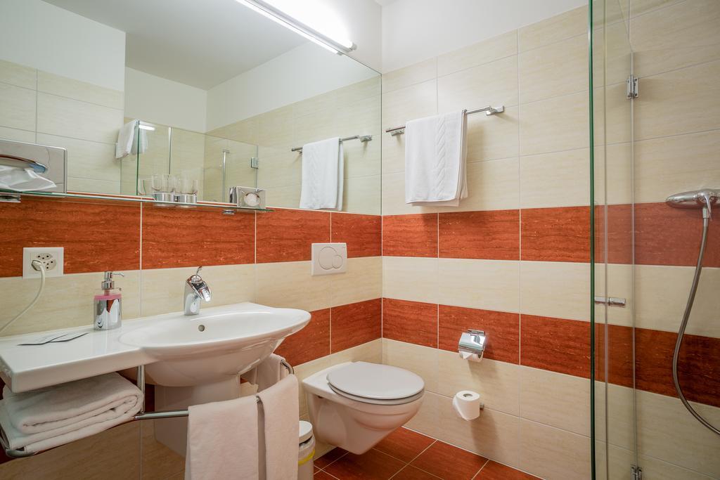 בלינצונה Hotel Unione חדר תמונה