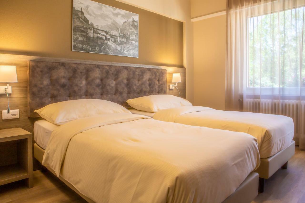 בלינצונה Hotel Unione מראה חיצוני תמונה